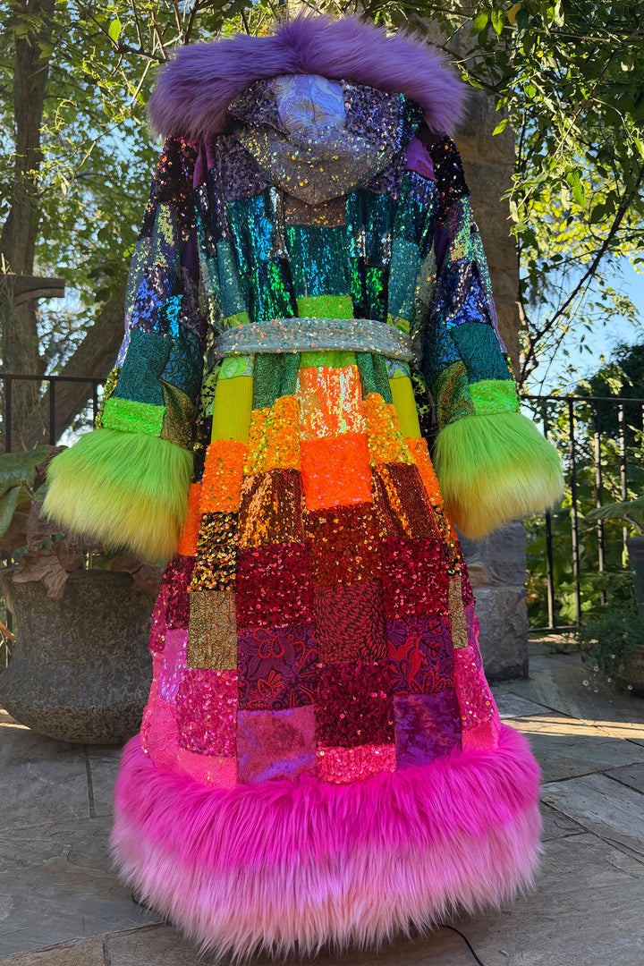 TECHNO-COLOUR ULTIMATE ROBE *TURNS INTO A BAG*