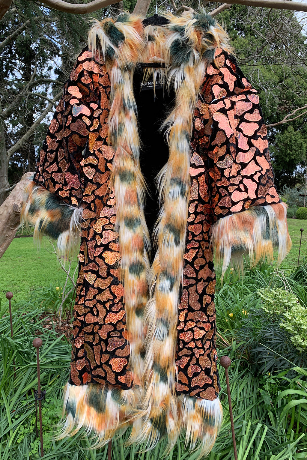 GAIA KITTY KIMONO